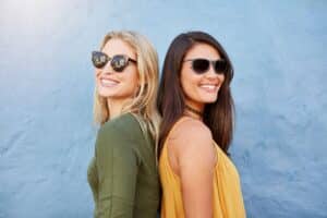 Gafas de sol graduadas en Huesca: protege tus ojos del sol sin renunciar al estilo
